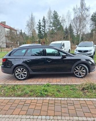 Seat Leon cena 53900 przebieg: 131000, rok produkcji 2016 z Oleśnica małe 596